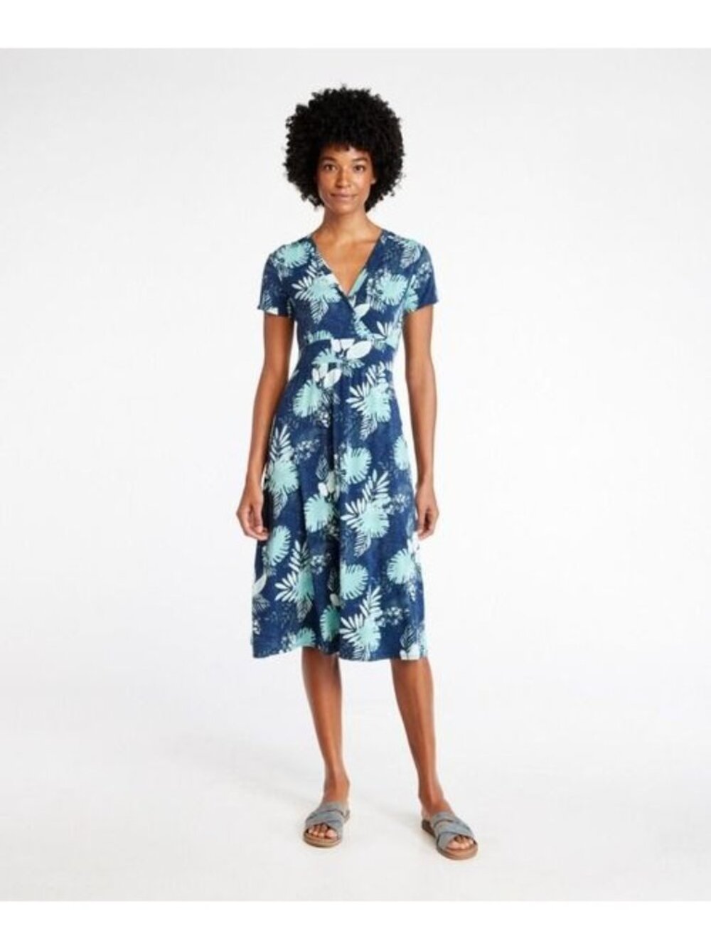 L.L. Bean Wrap Dress Fit Flare Size Small Blue Tropical Print  Short Sleeve